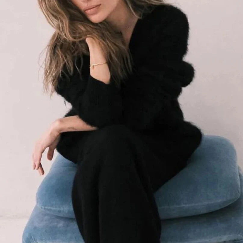 Cardigan femme loose col V boutonné en maille tricotée, pull chaud et élégant pour automne hiver, mode féminine chic et confortable